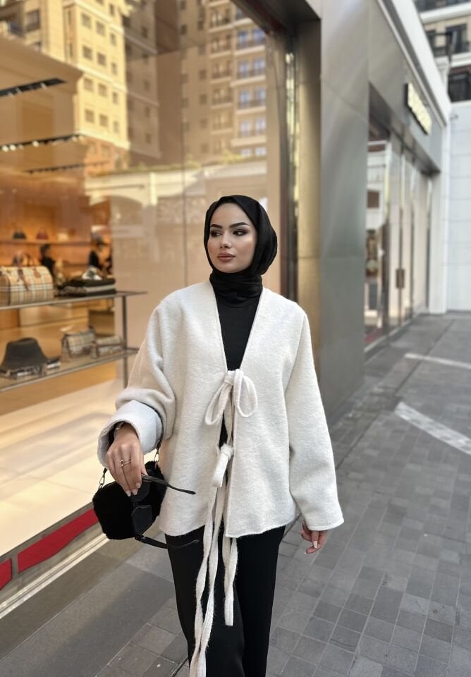 Çift Bağcıklı Tasarım Astarlı Kaşe Ceket