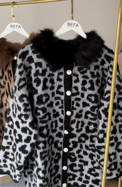 Yakası Kürk Detaylı Leopar Hırka standart - gri