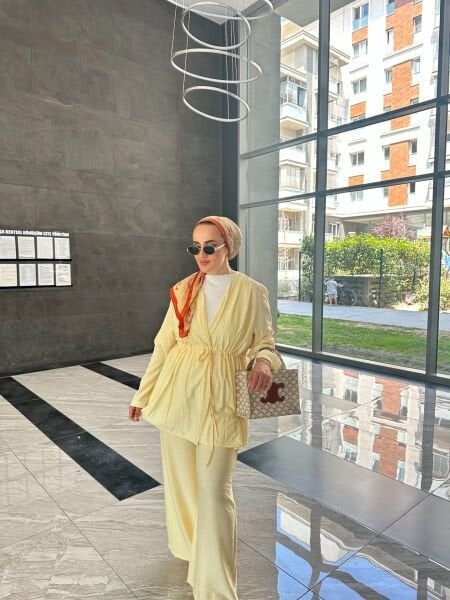 Işıltılı Bağlamalı Taşlı Takım sarı - l-xl